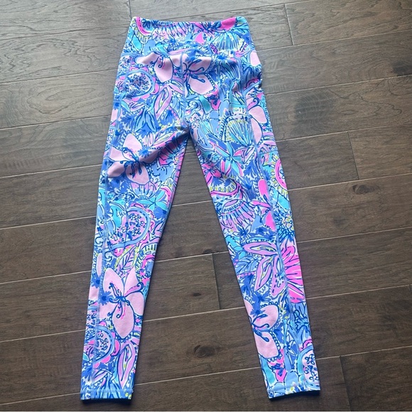 Lilly Pulitzer Small Luxletic Leggings - Picture 4 of 5